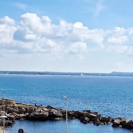 Con Vista Mare Da 4 Posti E Wifi 아파트 갈리폴리