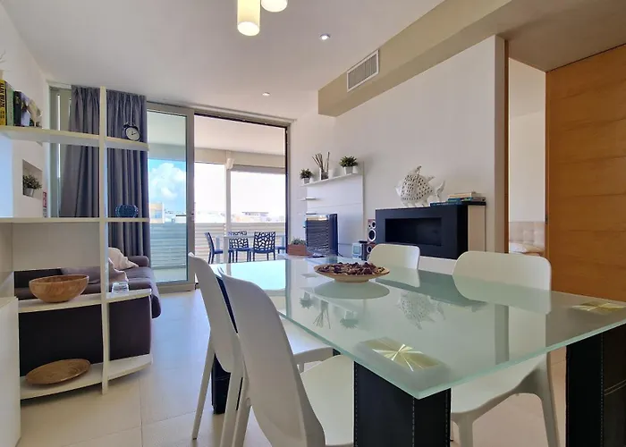 Apartment Con Vista Mare Da 4 Posti E Wifi