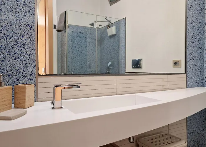 Con Vista Mare Da 4 Posti E Wifi Apartment